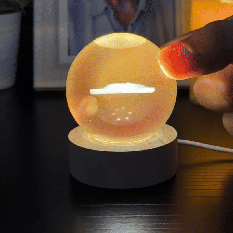 Esfera de Cristal + Base de Madera con Luz | PERSONALIZADAS